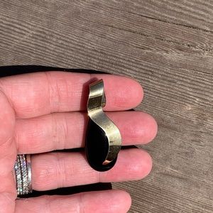 14k Gold Black Onyx Pendant